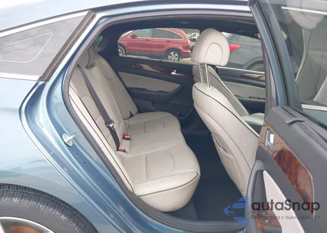 2015 Hyundai Sonata Sport 2.0T from USA, damaged, VIN 5NPE34AB9FH061265